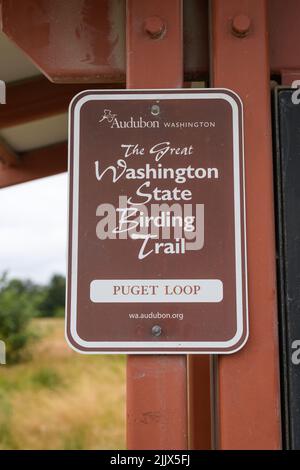 Redmond, WA, USA - 22. Juli 2022 - Schild für Audubon Great Washington State Birding Trail Puget Loop Stockfoto