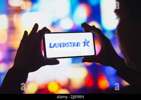 Brasilien. 28.. Juli 2022. In dieser Abbildung wird das Landstar System-Logo auf einem Smartphone-Bildschirm angezeigt. (Foto von Rafael Henrique/SOPA Images/Sipa USA) Quelle: SIPA USA/Alamy Live News Stockfoto