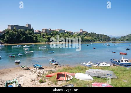 San Vicente de la Barquera, Kantabrien Stockfoto