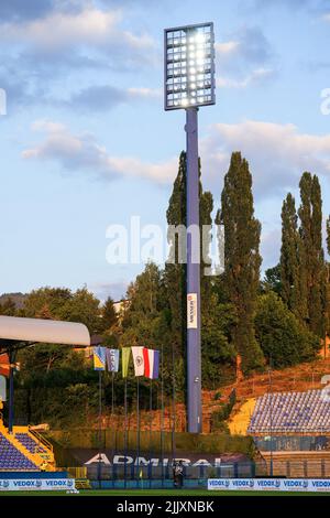 SARAJEVO - AZ-Spieler während der zweiten Qualifikationsrunde des Conference League-Spiels zwischen FK Tuzla City und AZ im Stadion Grbavica am 28. Juli 2022 in Sarajevo, Bosnien und Herzegowina. ANP ED DER POL Stockfoto