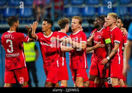 SARAJEVO - Dani de Wit von AZ Alkmaar feiert den 0-1 während der zweiten Qualifikationsrunde des Conference League-Spiels zwischen FK Tuzla City und AZ am 28. Juli 2022 im Stadion Grbavica in Sarajevo, Bosnien und Herzegowina. ANP ED DER POL Stockfoto