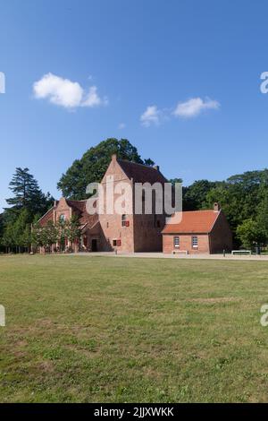 Das Häuptling Schloss Steinhaus Bunderhee in Bunde, Ostfriesland, Niedersachsen, Deutschland. Stockfoto