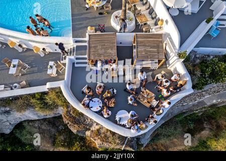 Hotel 'Katikies Kirini', 'Hangine over the Caldera, Perivolas, Oia Village, Santorini Island, Kykladen, Griechenland. Stockfoto
