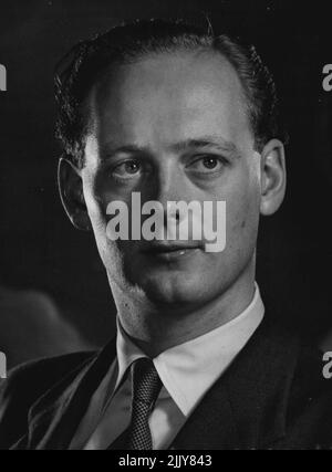 Lord Montagu of Beaulieu -- Edward John Barrington Douglas-Scott-Montagu, 3. Baron Montagu of Beaulieu. 1. November 1953. (Foto von Armstrong Jones, Camera Press). Stockfoto