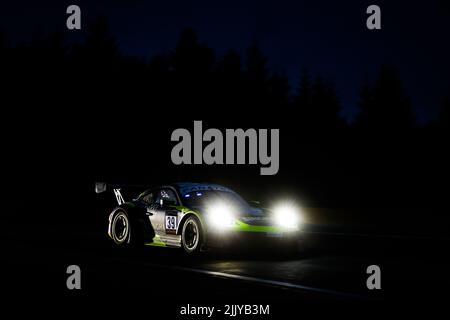 Francorchamps, Belgien. 28.. Juli 2022. 39 Singha Racing Team TP 12, Porsche 911 GT3-R von Piti BHIROMBHAKDI, Christophe HAMON, Tanart SATHIENTHIRAKUL, Earl BAMBER, im Einsatz während der TotalEnergies 24 Hours of Spa 2022, 7. Runde der Fanatec GT World Challenge Europe Powered by AWS 2022, vom 27. Bis 31. Juli, 2021 auf dem Circuit de Spa-Francorchamps, in Stavelot, Belgien - Foto Florent Gooden/DPPI Credit: DPPI Media/Alamy Live News Stockfoto