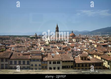 Blick vom Palazzo Pitti in Richtung Santo Spirito Florenz Italien Stockfoto