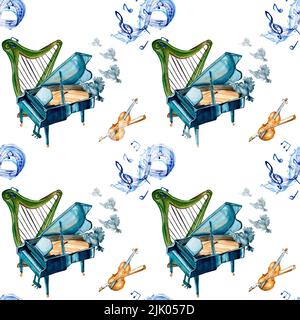 Klavier, Violine und Harfe Aquarell nahtloses Muster auf Weiß. Illustration von Musikinstrumenten, Noten, von Hand gezeichnete Vögel. Designelement für Lehrbuch Stockfoto