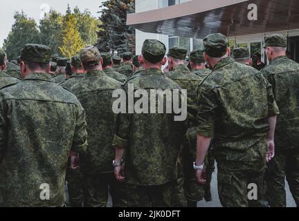 Kasan, Russland. 2022, Juli 06. Soldaten des Freiwilligenbataillons der russischen Armee. Das ALGENBATAILLON. Streitkräfte Russlands Stockfoto