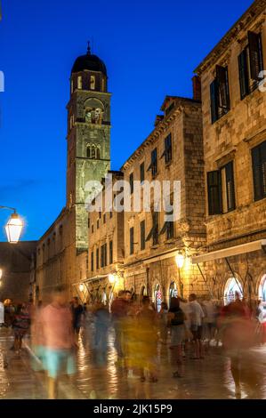 Hauptboulevard in der historischen Stadt Dubrovnik, UNESCO-Weltkulturerbe, Süddalmatien, Adriaküste, Kroatien, Europa Stockfoto