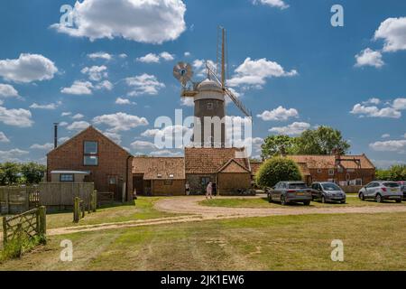 Bircham Windmühle ist eine der vielen verbleibenden in Norfolk. Stockfoto