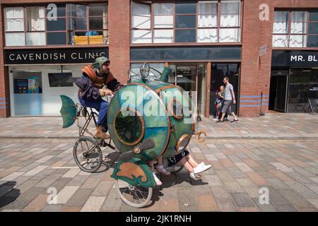 Glasgow, Schottland, Großbritannien. 29.. Juli 2022. Steampunk Transport beim Merchant City Festival. Kredit: Skully/Alamy Live Nachrichten Stockfoto