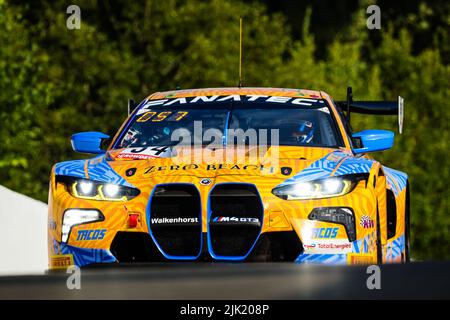 Spa, Belgien. 29.. Juli 2022. 34 Walkenhorst Motorsport, BMW M4 GT3 von Richard HEISTAND, Michael DINAN, Robby FOLEY, Jens KLINGMANN, im Einsatz während der TotalEnergies 24 Stunden von Spa 2022, 7. Runde der Fanatec GT World Challenge Europe 2022 Powered by AWS, vom 27. Bis 31. Juli 2021 auf dem Circuit de Spa-Francorchamps, In Stavelot, Belgien - Photo Florent Gooden / DPPI Credit: DPPI Media/Alamy Live News Stockfoto