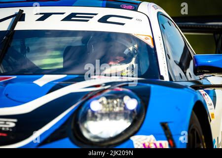 Spa, Belgien. 29.. Juli 2022. TANDY Nick, KCMG Porsche 911 GT3-R, Portrait während der TotalEnergies 24 Hours of Spa 2022, 7. Runde der Fanatec GT World Challenge Europe 2022 Powered by AWS, vom 27. Bis 31. Juli 2021 auf dem Circuit de Spa-Francorchamps, in Stavelot, Belgien - Foto Florent Gooden / DPPI Kredit: DPPI Media/Alamy Live News Stockfoto