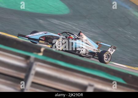 Sao Paulo, Brasilien. 29.. Juli 2022. São PAULO, SP - 29.07.2022: F'RMULA 4 BRASIL EM INTERLAGOS - Pedro Clerot während des Qualifyings der Formel 4 Brasilien in Interlagos, São Paulo, am Nachmittag dieses Freitags (29). (Foto: Yuri Murakami/Fotoarena) Quelle: Foto Arena LTDA/Alamy Live News Stockfoto