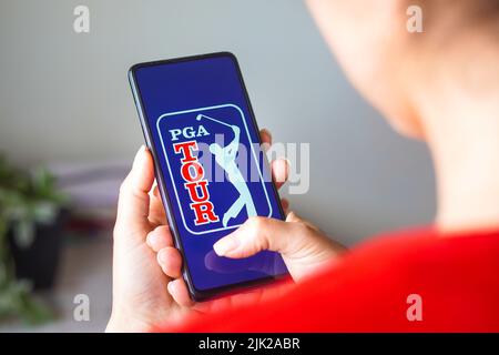 Brasilien. 29.. Juli 2022. In dieser Abbildung wird das PGA Tour-Logo auf einem Smartphone-Bildschirm angezeigt. (Bild: © Rafael Henrique/SOPA Images via ZUMA Press Wire) Stockfoto