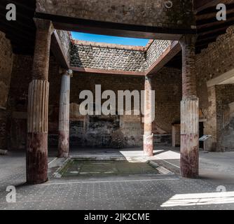 STABIA, ITALIEN - 03. MAI 2022 - Archäologische Ausgrabungen der Villa S. Marco in Stabia, Süditalien Stockfoto