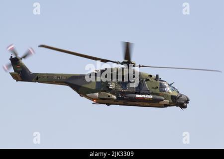 NH-90 Hubschrauber der deutschen Armee bei RAF Fairford. Stockfoto