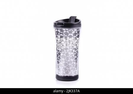 Kunststoff Becher Gläser oder Thermoskanne Reise Tasse isoliert auf weißem Hintergrund Stockfoto