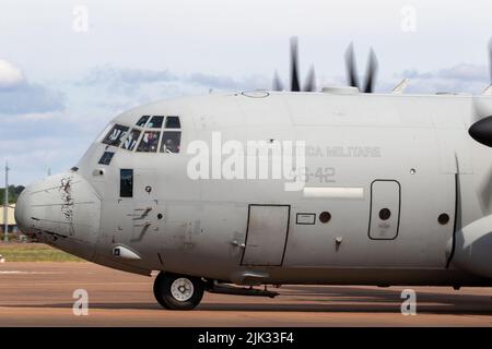 Die italienische Luftwaffe Hercules rollt Stockfoto