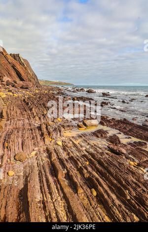 Felsiger Strand und erstaunliche Gletscherfelsen in Hallet Cove in Südaustralien Stockfoto