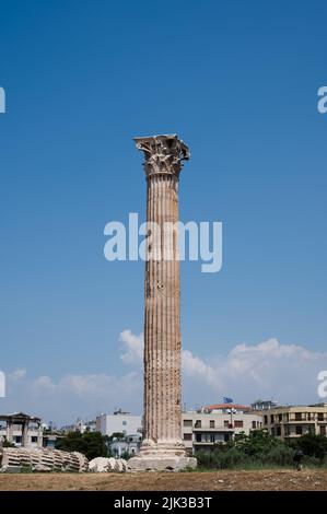ATHEN, GRIECHENLAND - 14. MAI 2022: Zeus-Tempel in Athen, Griechenland Restaurierung Stockfoto