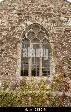 Außenansicht der St. Mawgan-in-Meneage Church, The Lizard, Cornwall Stockfoto