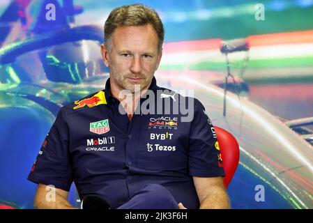 Mogyorod, Ungarn. 29.. Juli 2022. Christian Horner (GBR) Red Bull Racing Teamchef in der FIA Pressekonferenz, Portrait während der Formel 1 Aramco Magyar Nagydij 2022, großer Preis von Ungarn 2022, 12. Lauf der FIA Formel 1 Weltmeisterschaft 2022 vom 28. Bis 31. Juli 2022 auf dem Hungaroring, in Mogyorod, Ungarn - Foto: Dppi/DPPI/LiveMedia Kredit: Unabhängige Fotoagentur/Alamy Live Nachrichten Stockfoto