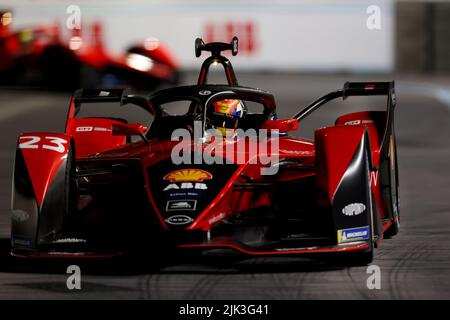 London, Großbritannien. 30.. Juli 2022. 30.. Juli 2022; Excel E-Prix Circuit, Docklands, London, England; ABB Formel-E-Weltmeisterschaft, Rennen 1: Sebastien Buemi aus der Schweiz fährt für (23) Nissan E.Dams Credit: Action Plus Sports Images/Alamy Live News Stockfoto