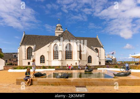 Andreaskerk (Andreaskerk-Kirche), ein Gebäude aus dem 15.. Jahrhundert und Wahrzeichen in Katwijk, Südholland, Niederlande. Stockfoto