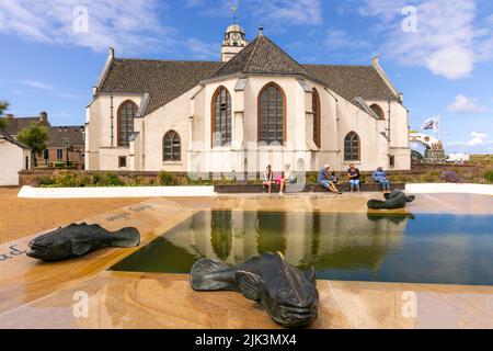 Andreaskerk (Andreaskerk-Kirche), ein Gebäude aus dem 15.. Jahrhundert und Wahrzeichen in Katwijk, Südholland, Niederlande. Stockfoto