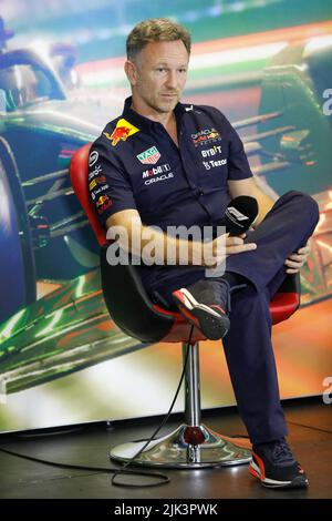 Magyorod, Ungarn. Juli 30. 2022. Formel 1 großer Preis von Ungarn in Hungaroring, Ungarn. Abgebildet: Christian Horner, Teamchef von Red Bull Racing © Piotr Zajac/Alamy Live News Stockfoto