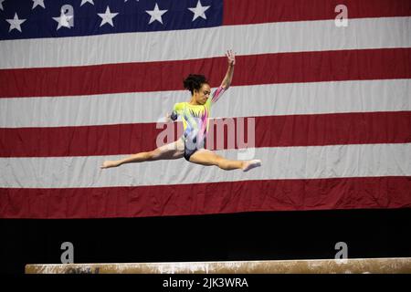 Florida, USA. 29.. Juli 2022. 29. Juli 2022: Hezly Rivera von WOGA tritt während der 2022 U.S. Classic Junior Women's Session I im Maverick Center in West Valley City, UT, an. Melissa J. Perenson/CSM Credit: CAL Sport Media/Alamy Live News Stockfoto