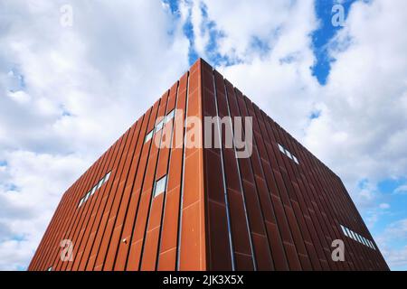 Canakkale, Türkei - 29. Oktober 2021: Troy Museum, Außenansicht vom neuen Museum der antiken Stadt Troy mit Fassade aus Corten-Stahl Stockfoto