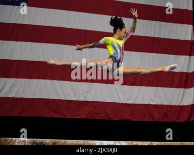 Florida, USA. 29.. Juli 2022. 29. Juli 2022: Hezly Rivera von WOGA tritt während der 2022 U.S. Classic Junior Women's Session I im Maverick Center in West Valley City, UT, an. Melissa J. Perenson/CSM Credit: CAL Sport Media/Alamy Live News Stockfoto