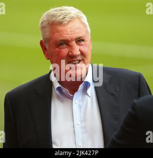 Middlesbrough, Großbritannien. 30.. Juli 2022West Brom-Manager Steve Bruce während des Sky Bet Championship-Spiels zwischen Middlesbrough und West Bromwich Albion am Samstag, dem 30.. Juli 2022 im Riverside Stadium, Middlesbrough. (Kredit: Michael Driver | MI Nachrichten) Kredit: MI Nachrichten & Sport /Alamy Live Nachrichten Kredit: MI Nachrichten & Sport /Alamy Live Nachrichten Stockfoto