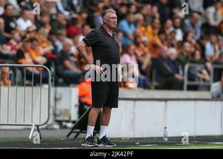 Hull, Großbritannien. 30.. Juli 2022. Nigel Pearson Manager von Bristol City während des Spiels in Hull, Großbritannien am 7/30/2022. (Foto von David Greaves/News Images/Sipa USA) Quelle: SIPA USA/Alamy Live News Stockfoto