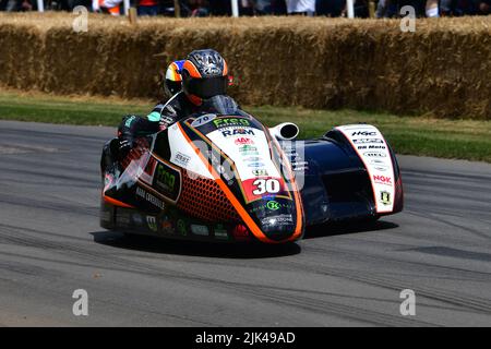 Maria Costello, LCR Kawasaki F2, Contemporary Racing Motorcycles, aktuelle Solo-Rennmotorräder und Beiwagen-Outfits, Goodwood Festival of Speed, The Stockfoto