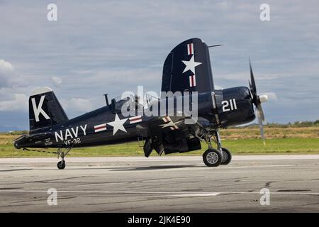 F4U Corsair bereitet sich auf den Start in Boundary Bay BC Canada vor Stockfoto