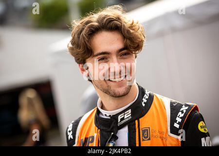 Novalak Clement (Fra), MP Motorsport, Dallara F2, Portrait während des Rennens 10. der FIA Formel-2-Meisterschaft 2022, vom 28. Bis 31. Juli 2022 auf dem Hungaroring in Mogyorod, Ungarn - Foto: Sebastian Rozendaal/DPPI/LiveMedia Stockfoto