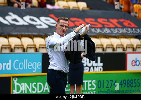 The University of Bradford Stadium, Bradford, England - 30.. Juli 2022 Doncaster-Manager Gary McSheffrey - während des Spiels Bradford City gegen Doncaster Rovers, Sky Bet League Two, 2022/23, The University of Bradford Stadium, Bradford, England - 30.. Juli 2022 Credit: Arthur Haigh/WhiteRoseFotos/Alamy Live News Stockfoto