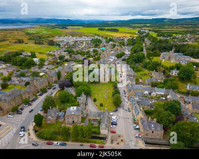 Luftaufnahme des Stadtzentrums von Dornoch in Sutherland, Schottland, Großbritannien Stockfoto