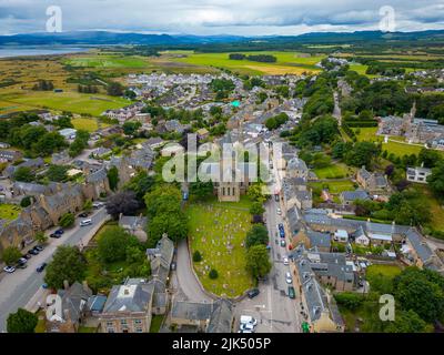 Luftaufnahme des Stadtzentrums von Dornoch in Sutherland, Schottland, Großbritannien Stockfoto