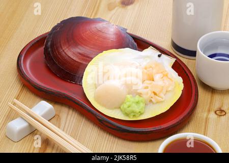 Stachelige rote Gurnard (in Japan wird sie Houbou genannt.) Stockfoto