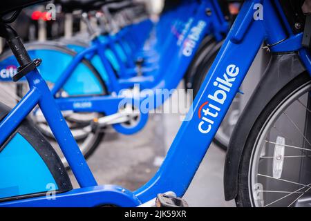 New York, NY/USA - 05-07-2016: Fahrradverleih in Manhattan. Citibike ist ein öffentliches Fahrradverleihsystem. Stockfoto