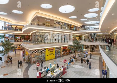 Innenansicht der Aberdeen Shopping Mall in Richmond, Vancouver, British Columbia, Kanada. Stockfoto