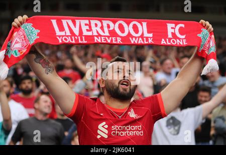 Leicester, Großbritannien. 30.. Juli 2022. Liverpool-Fan beim Spiel des FA Community Shield im King Power Stadium, Leicester. Bildnachweis sollte lauten: Paul Terry/Sportimage Kredit: Sportimage/Alamy Live News Stockfoto