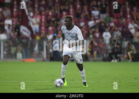 SALERNO, ITALIEN - 30. JULI: Mario Balotelli von Adana Demirspor während der Angelo Iervolino Trophy mit Adana Demirspor, Reggina 1914 und US Salernitana AT Stockfoto