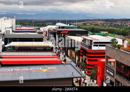 Budapest, Ungarn. 31.. Juli 2022. Paddock-Atmosphäre. Großer Preis von Ungarn, Sonntag, 31.. Juli 2022. Budapest, Ungarn. Quelle: James Moy/Alamy Live News Stockfoto