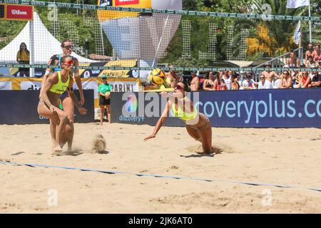 Lido Tricheco Beach, Termoli, Italien, 31. Juli 2022, Franca Micheletto in Verteidigung während Campionato Italiano Assoluto Gold (day3) - Beach Volley Stockfoto