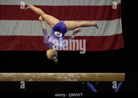 Utah, USA. 30.. Juli 2022. 30. Juli 2022: Joscelyn Roberson von NE Texas Elite tritt während der U.S. Classic Senior Women 2022 im Maverick Center in West Valley City, UT, an. Melissa J. Perenson/CSM Credit: CAL Sport Media/Alamy Live News Stockfoto